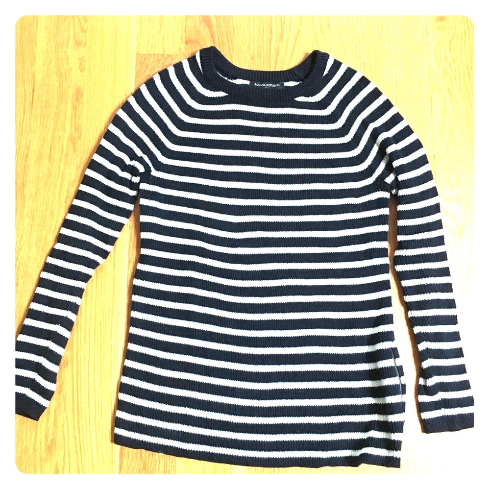Banana Republic sweater